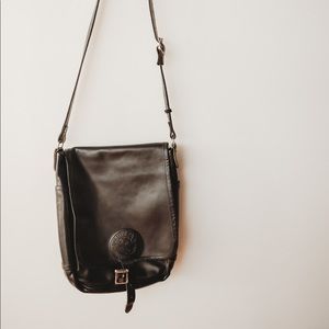 Duluth Trading Company Leather Bag